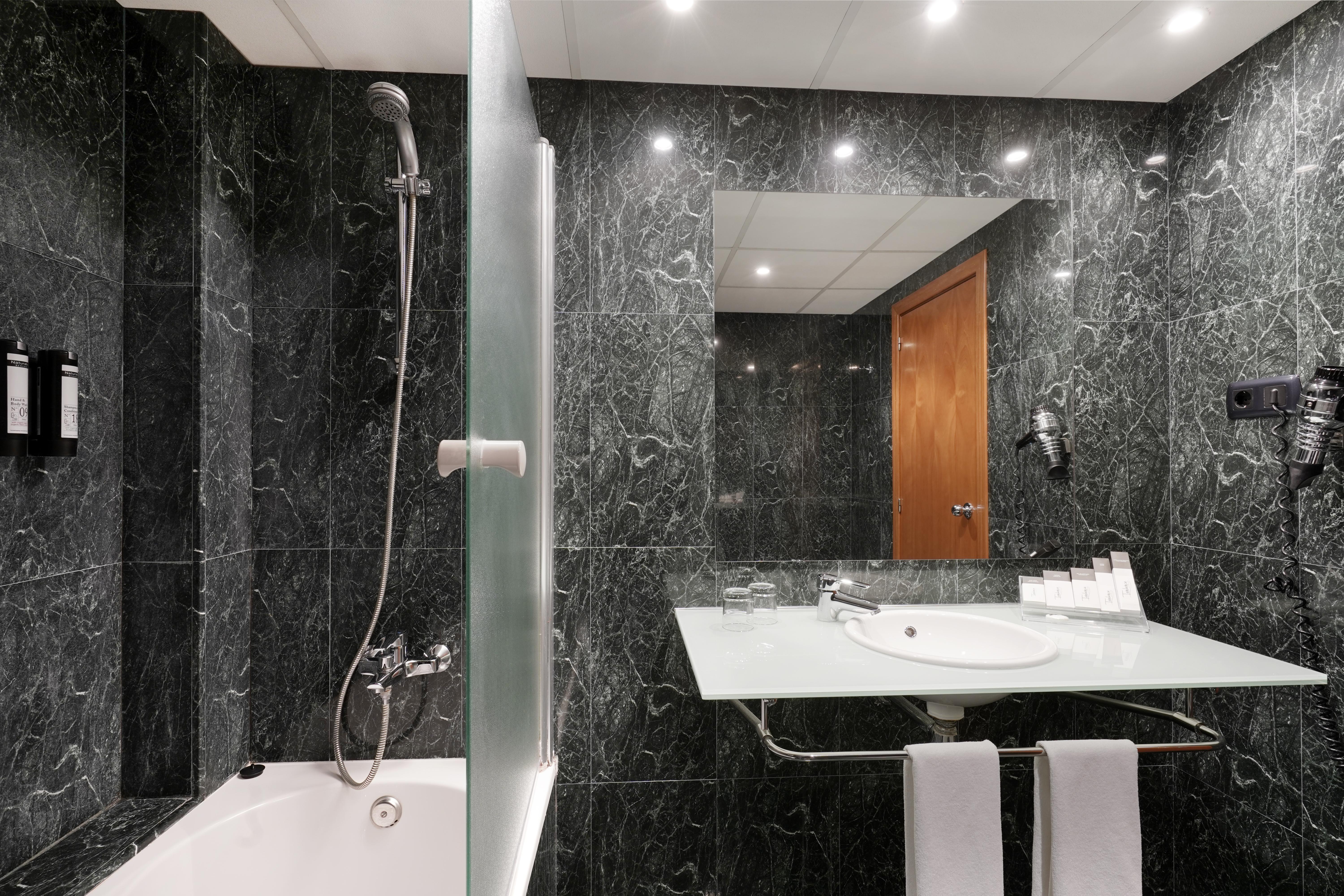 Hotel Berenguer Iv 3*